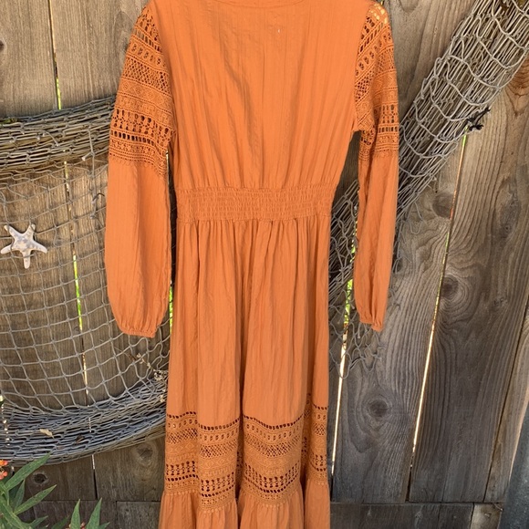 Urban Outfitters Pumpkin colored lightweight cotton, Midi length dress - Picture 4 of 4